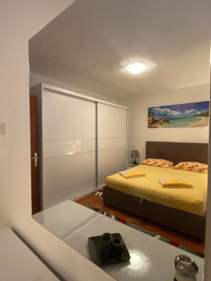 Apartment Gara Kotor Exterior foto