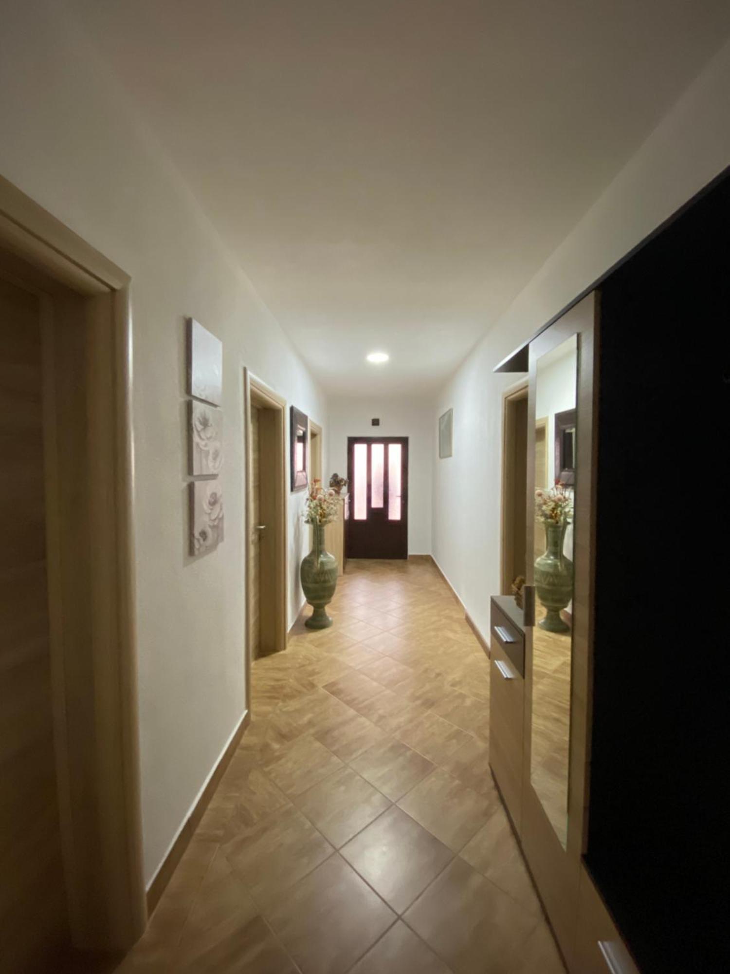 Apartment Gara Kotor Exterior foto