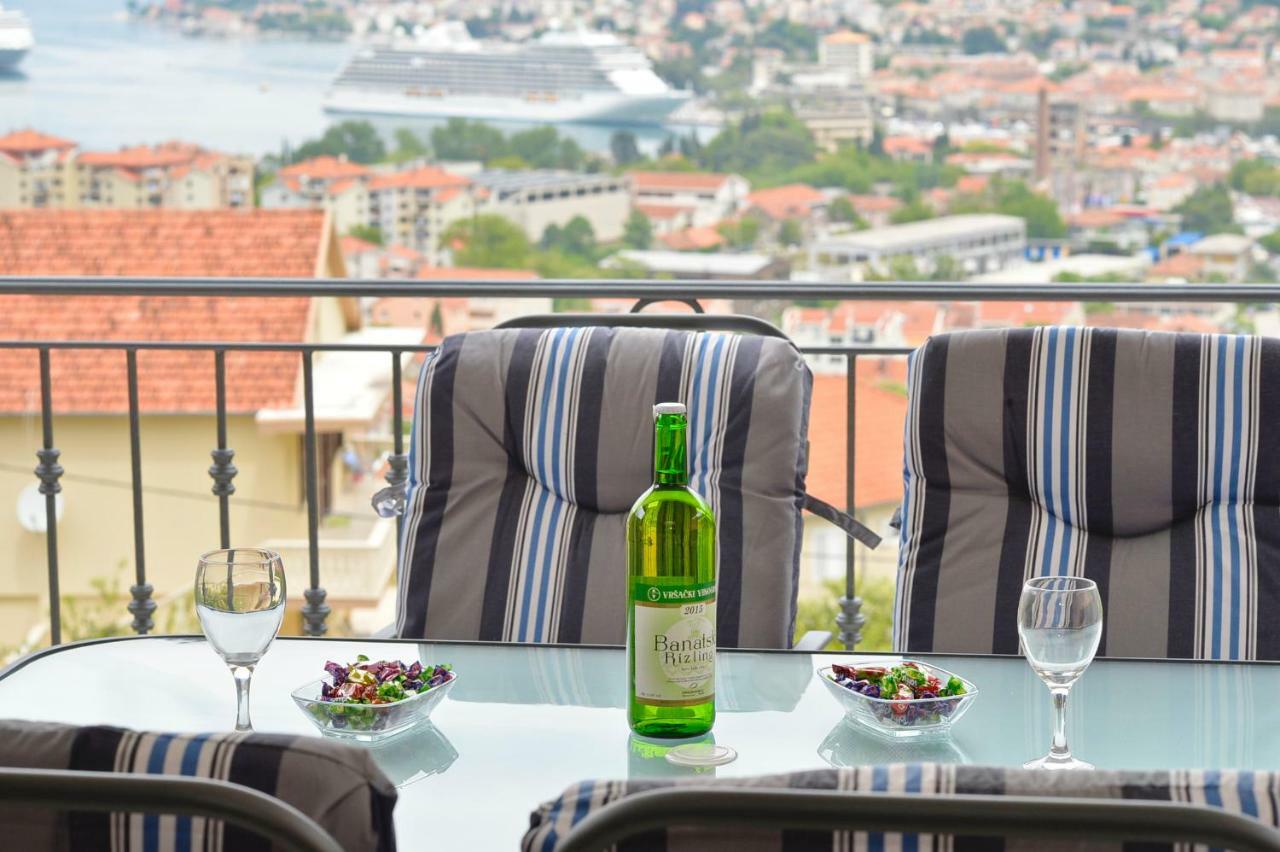 Apartment Gara Kotor Exterior foto